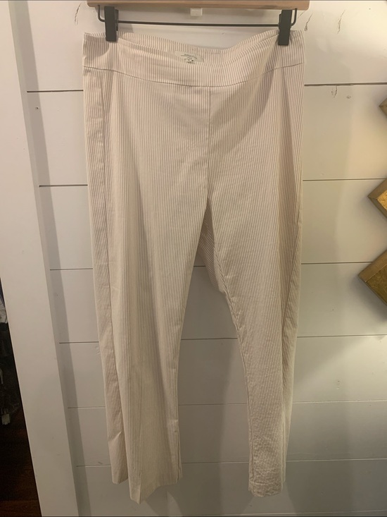 Avenue Montaigne Pants - Avenue Montaigne tan/white size 8 women’s pants. Stretch waist. 24” inseam.